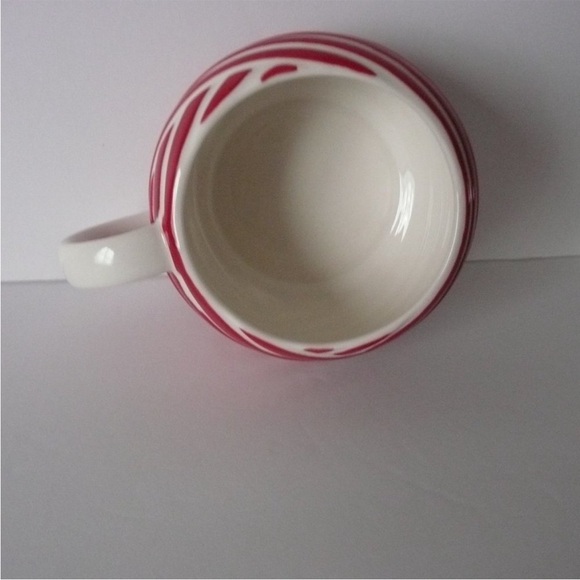 Starbucks Holiday Mug Cup 2013 Red White Stripe Candy Cane 12 oz - Picture 2 of 5